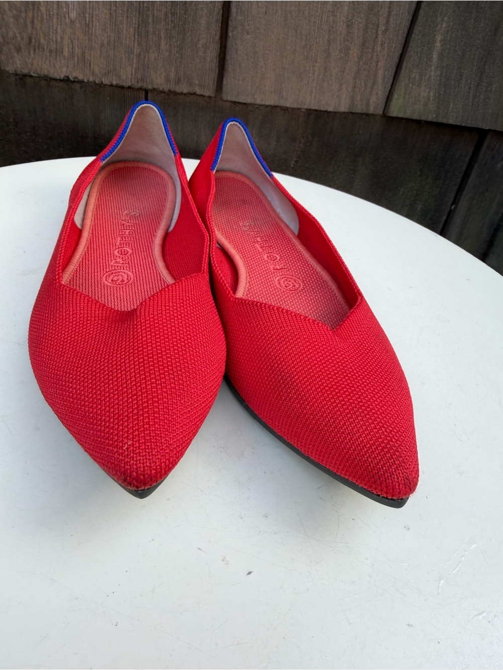 Rothy’s flat shoes neon red pointed toe slip on Sz W 8.5. - Picture 4 of 9